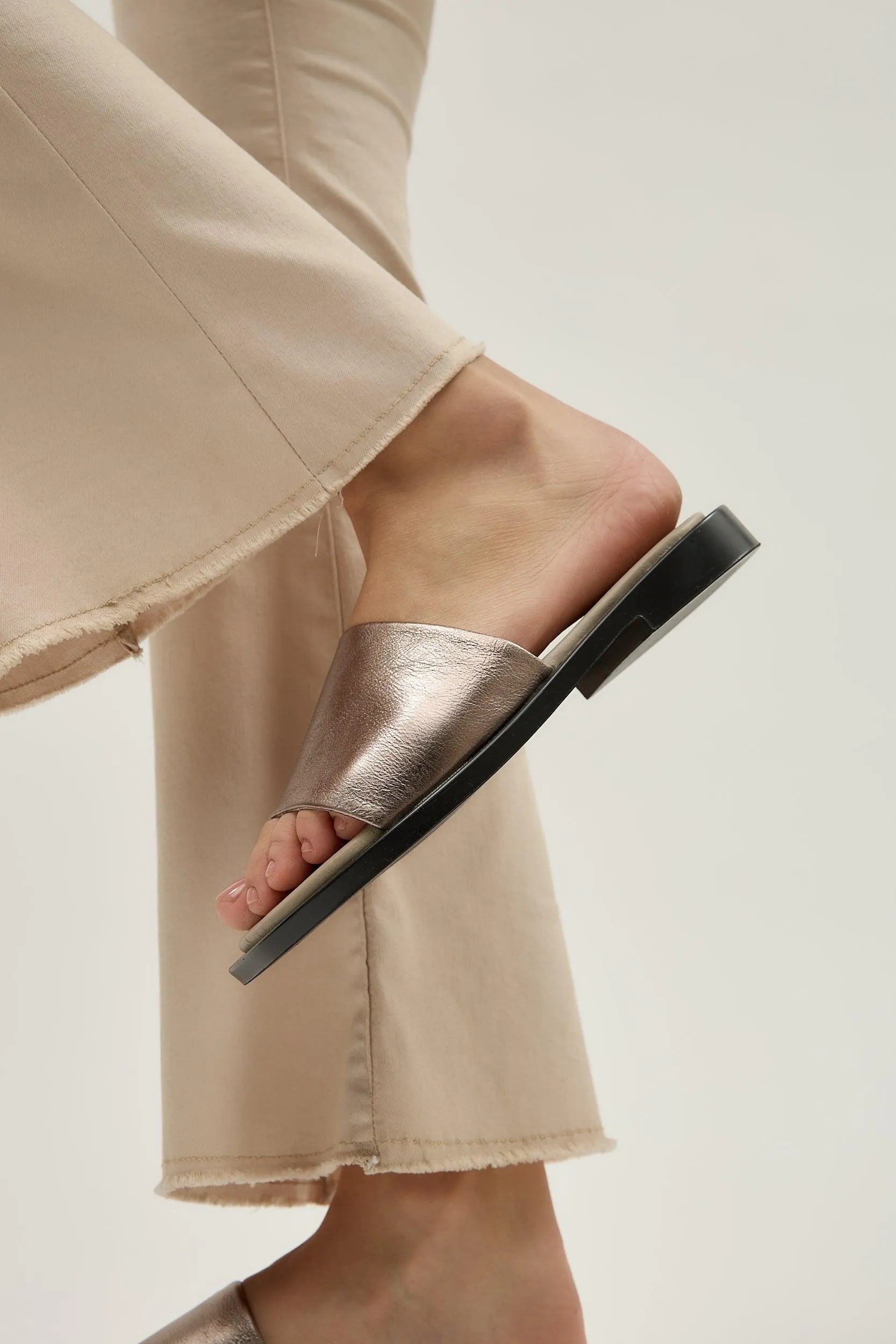 Alo Flop Metallic