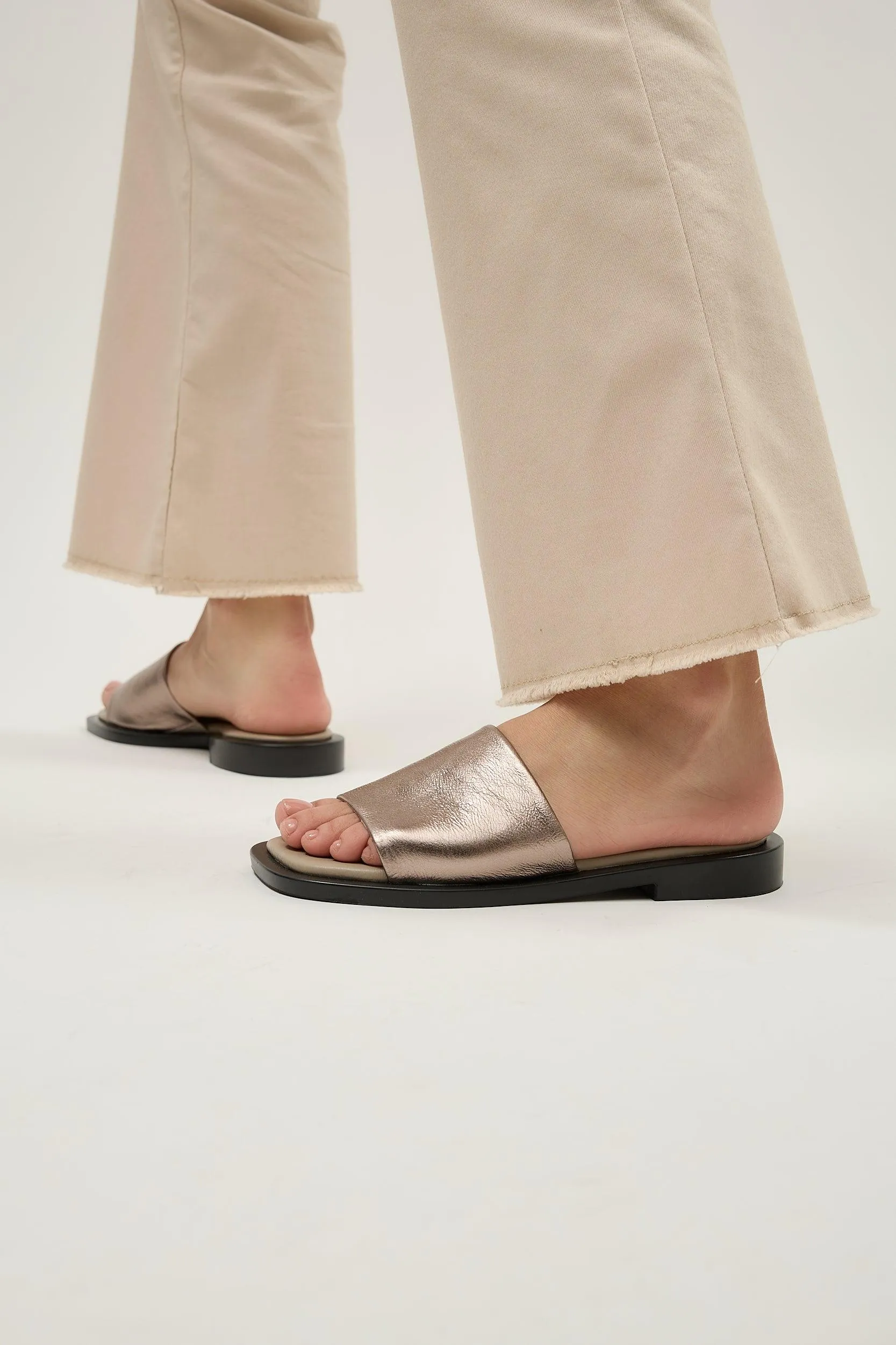 Alo Flop Metallic