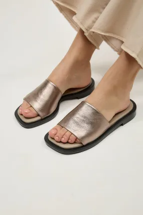 Alo Flop Metallic