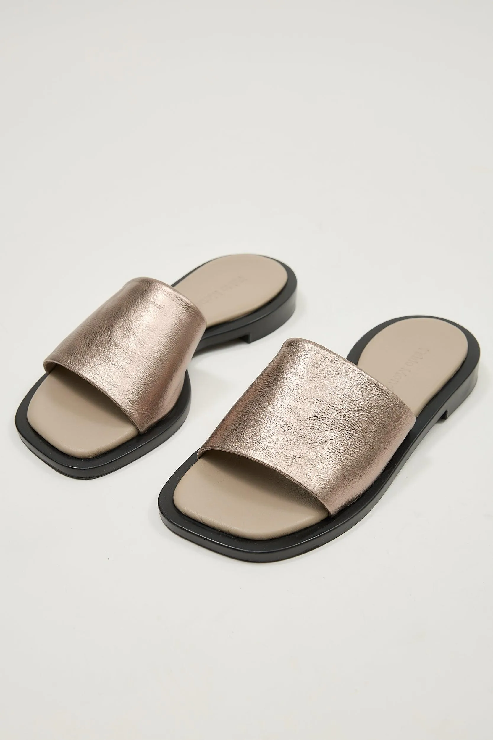 Alo Flop Metallic