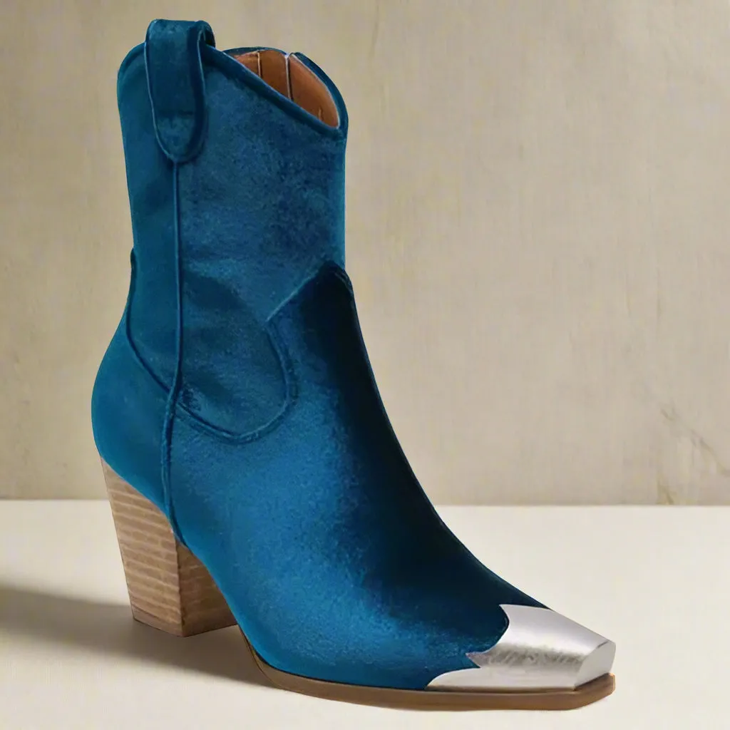 Keen | Quality Velvet Block Heel Boots