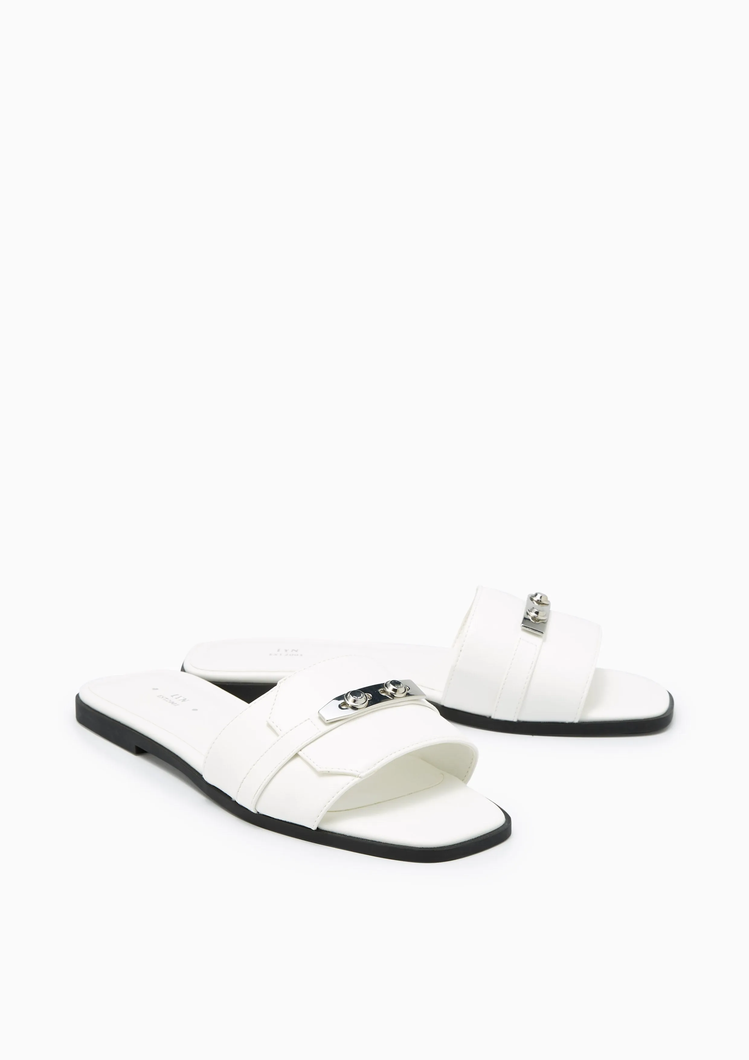 Master Flat Sandals White